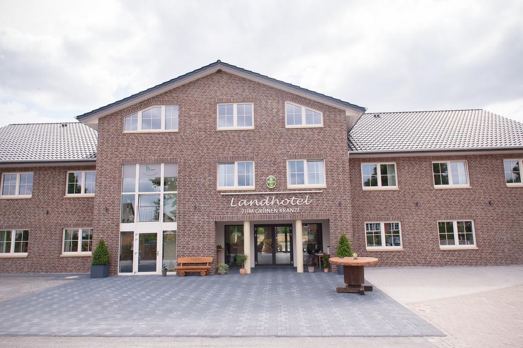 Landhotel Zum Gruenen Kranze Espelkamp-Mittwald Esterno foto